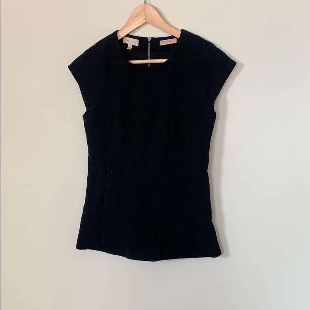 The limited *Scandal Collection* Black Shell